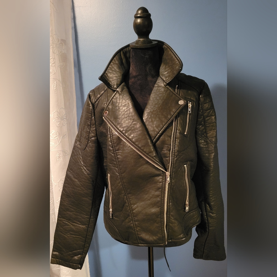 Woman's Jacket